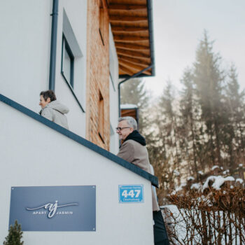 Apart Jasmin